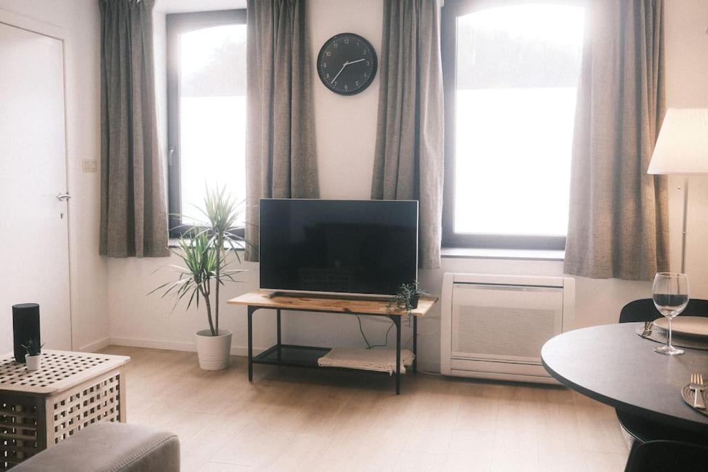 Le Rotche I Apartment ลา-โรช-ออง-อาร์เดน ภายนอก รูปภาพ
